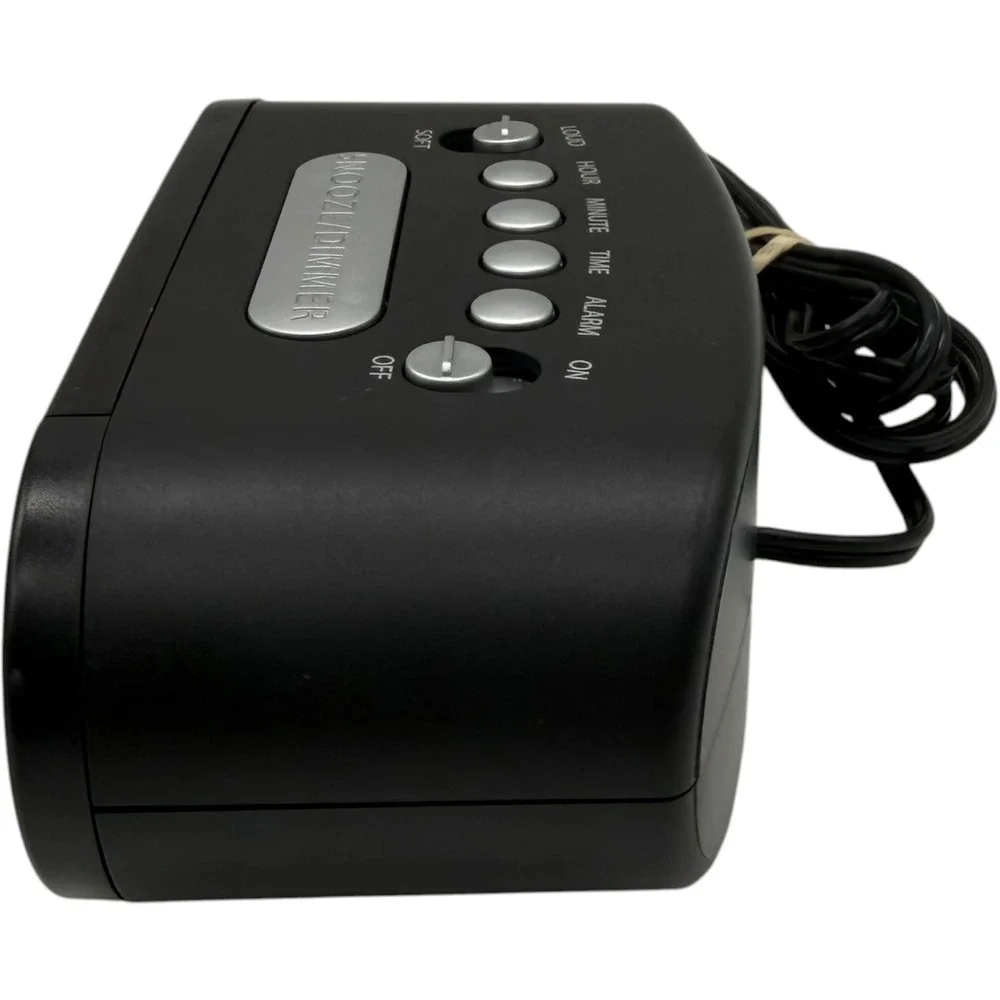 Sharp‎ SPC547 Digital Alarm Clock with 2A USB Charging Port Black Tested